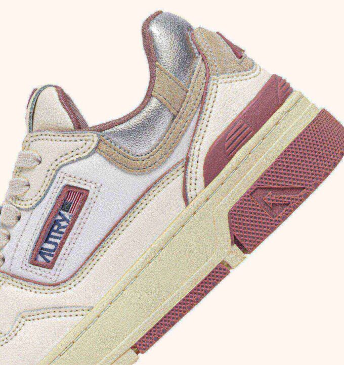 ZAPATILLAS BAJAS CLC EN PIEL BLANCO SUSURRO, ROSA CENIZA Y PLATA ZAPATILLAS BAJAS CLC EN PIEL BLANCO SUSURRO, ROSA CENIZA Y PLATA