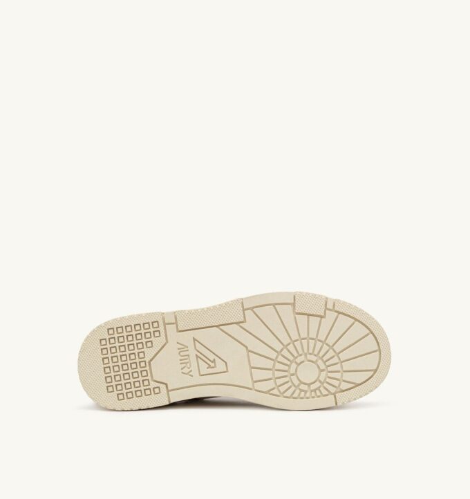ZAPATILLAS BAJAS CLC EN PIEL PLATINO Y ANTE ZAPATILLAS BAJAS CLC EN PIEL PLATINO Y ANTE