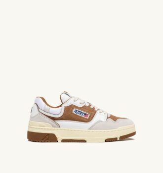 ZAPATILLAS BAJAS CLC EN PIEL Y ANTE BLANCO Y CIGARRO