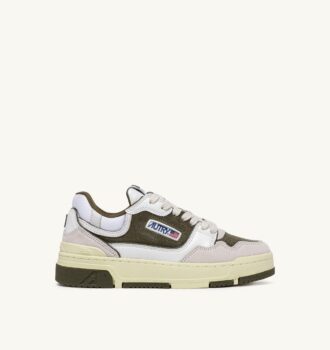 ZAPATILLAS BAJAS CLC EN PIEL Y ANTE BLANCO Y VERDE CAZADOR