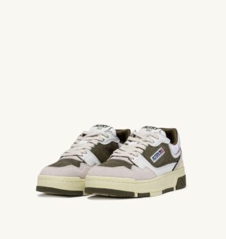 ZAPATILLAS BAJAS CLC EN PIEL Y ANTE BLANCO Y VERDE CAZADOR