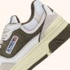 ZAPATILLAS BAJAS CLC EN PIEL Y ANTE BLANCO Y VERDE CAZADOR