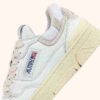 ZAPATILLAS BAJAS CLC EN PIEL Y ANTE BLANCOS ZAPATILLAS BAJAS CLC EN PIEL Y ANTE BLANCOS