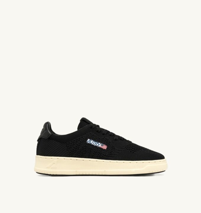 ZAPATILLAS BAJAS EASEKNIT MEDALIST DE PUNTO NEGRO ZAPATILLAS BAJAS EASEKNIT MEDALIST DE PUNTO NEGRO