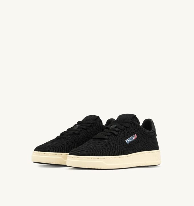 ZAPATILLAS BAJAS EASEKNIT MEDALIST DE PUNTO NEGRO ZAPATILLAS BAJAS EASEKNIT MEDALIST DE PUNTO NEGRO