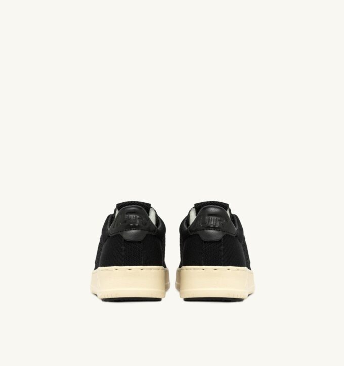 ZAPATILLAS BAJAS EASEKNIT MEDALIST DE PUNTO NEGRO ZAPATILLAS BAJAS EASEKNIT MEDALIST DE PUNTO NEGRO
