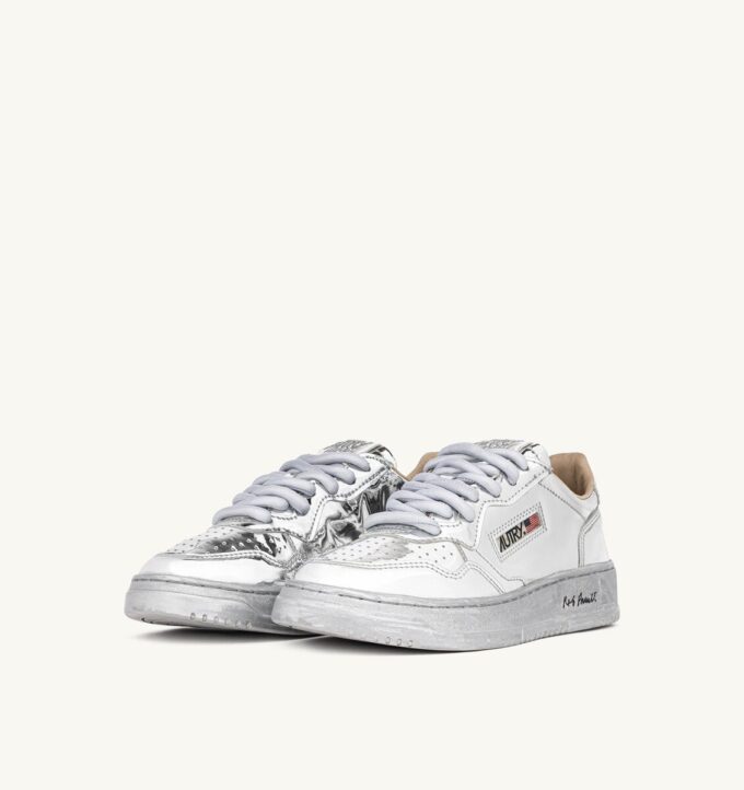 ZAPATILLAS BAJAS MEDALIST CON ACABADO DE ESPEJO ‘ROB PRUITT’ PARA HOMBRE