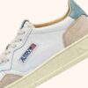 ZAPATILLAS BAJAS MEDALIST DE PIEL ANTE BLANCA Y AZUL PLATEADO ZAPATILLAS BAJAS MEDALIST DE PIEL ANTE BLANCA Y AZUL PLATEADO