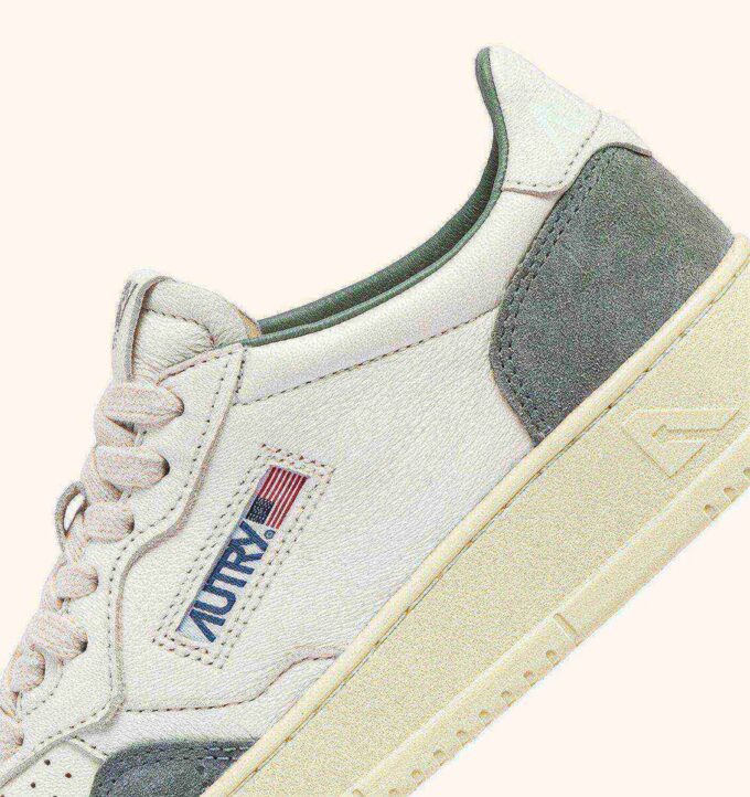 ZAPATILLAS BAJAS MEDALIST DE PIEL ANTE BLANCA Y GRIS