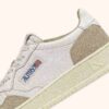 ZAPATILLAS BAJAS MEDALIST DE PIEL BLANCA Y ANTE ESPONJOSO ZAPATILLAS BAJAS MEDALIST DE PIEL BLANCA Y ANTE ESPONJOSO