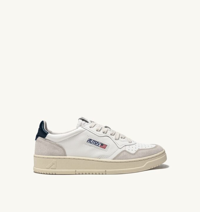 CESTA MEDALISTA BAJA EN CUIR BLANC ET BLEU ET DAIM BEIGE CESTA MEDALISTA BAJA EN CUIR BLANC ET BLEU ET DAIM BEIGE