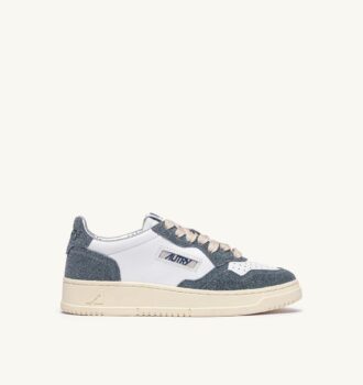 ZAPATILLAS BAJAS MEDALIST DE PIEL BLANCA Y BRILLO CENIZA