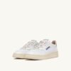 ZAPATILLAS BAJAS MEDALIST DE PIEL BLANCA Y ESPUMA TIDAL ZAPATILLAS BAJAS MEDALIST DE PIEL BLANCA Y ESPUMA TIDAL