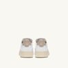 ZAPATILLAS BAJAS MEDALIST DE PIEL BLANCA Y ESPUMA TIDAL ZAPATILLAS BAJAS MEDALIST DE PIEL BLANCA Y ESPUMA TIDAL