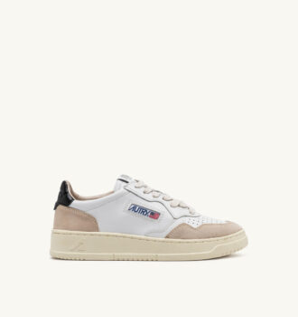 ZAPATILLAS BAJAS MEDALIST DE PIEL BLANCA Y NEGRA Y ANTE BEIGE