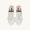 ZAPATILLAS BAJAS MEDALIST DE PIEL BLANCA Y PLATEADA CON LETRAS