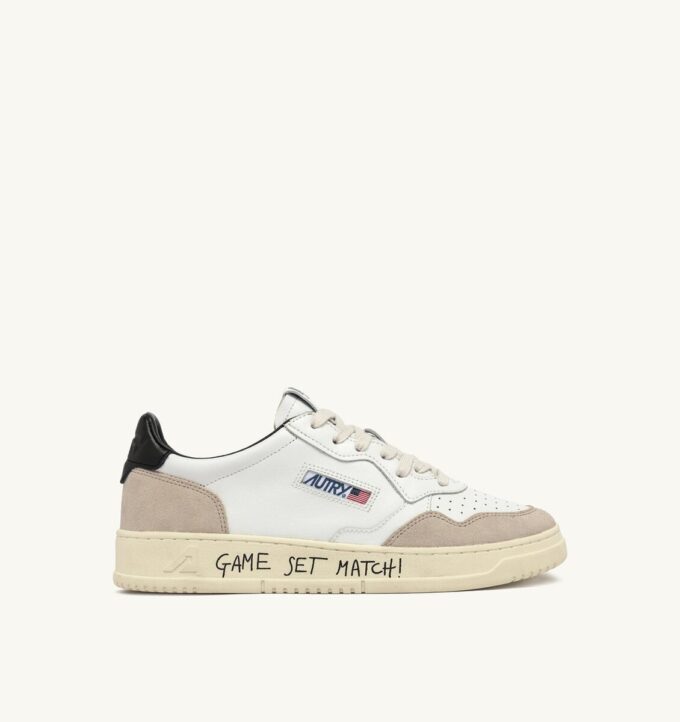 ZAPATILLAS BAJAS MEDALIST DE PIEL Y ANTE BLANCO Y NEGRO CON LETRAS ZAPATILLAS BAJAS MEDALIST DE PIEL Y ANTE BLANCO Y NEGRO CON LETRAS