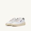 ZAPATILLAS BAJAS MEDALIST DE PIEL Y BLANCO MONTAÑA ZAPATILLAS BAJAS MEDALIST DE PIEL Y BLANCO MONTAÑA