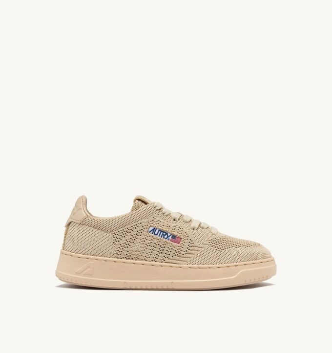 ZAPATILLAS BAJAS MEDALIST EASEKNIT EN PUNTO CREMA BRULEE