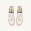 ZAPATILLAS BAJAS MEDALIST EN ANTE BLANCO Y PIEL POLVO ZAPATILLAS BAJAS MEDALIST EN ANTE BLANCO Y PIEL POLVO