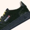 ZAPATILLAS BAJAS MEDALIST EN EFECTO PELO DE PONI NEGRO ZAPATILLAS BAJAS MEDALIST EN EFECTO PELO DE PONI NEGRO