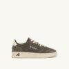 ZAPATILLAS BAJAS MEDALIST EN MUÉRDAGO Y ANTE BLANCO ROJO ZAPATILLAS BAJAS MEDALIST EN MUÉRDAGO Y ANTE BLANCO ROJO