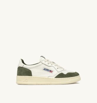 ZAPATILLAS BAJAS MEDALIST EN PIEL BLANCA Y ANTE MILITAR