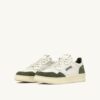 ZAPATILLAS BAJAS MEDALIST EN PIEL BLANCA Y ANTE MILITAR ZAPATILLAS BAJAS MEDALIST EN PIEL BLANCA Y ANTE MILITAR