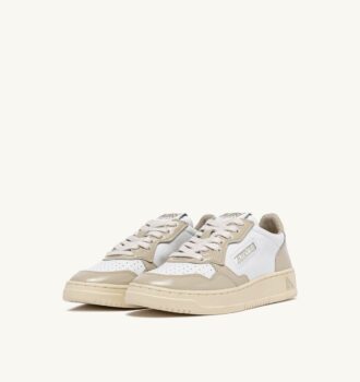ZAPATILLAS BAJAS MEDALIST EN PIEL BLANCA Y ESPUMA TIDAL