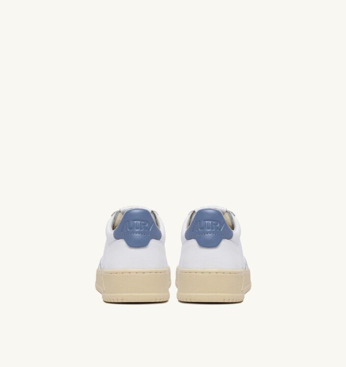 ZAPATILLAS BAJAS MEDALIST EN PIEL BLANCA Y TEMPEST ZAPATILLAS BAJAS MEDALIST EN PIEL BLANCA Y TEMPEST