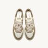 ZAPATILLAS BAJAS MEDALIST EN PIEL MARSHMALLOW Y BRILLO ARENA ZAPATILLAS BAJAS MEDALIST EN PIEL MARSHMALLOW Y BRILLO ARENA