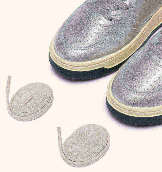 ZAPATILLAS BAJAS MEDALIST EN PIEL METALIZADA PLATA Y BOTELLA ZAPATILLAS BAJAS MEDALIST EN PIEL METALIZADA PLATA Y BOTELLA