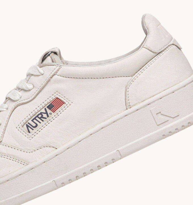 CESTA MEDALIST LOW EN NAPA SUPER SOFT BLANC OPTIQUE CESTA MEDALIST LOW EN NAPA SUPER SOFT BLANC OPTIQUE