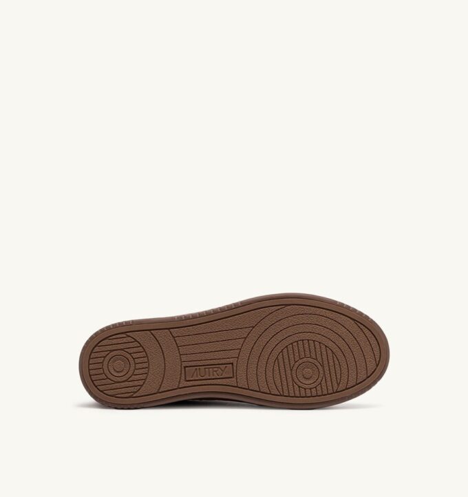 ZAPATILLAS BAJAS MEDALIST EN PIEL NOBUCK BROWN SUGAR Y ANTE ZAPATILLAS BAJAS MEDALIST EN PIEL NOBUCK BROWN SUGAR Y ANTE