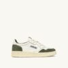 ZAPATILLAS BAJAS MEDALIST EN PIEL Y ANTE BLANCOS Y MILITARES ZAPATILLAS BAJAS MEDALIST EN PIEL Y ANTE BLANCOS Y MILITARES
