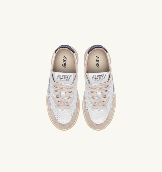 ZAPATILLAS BAJAS MEDALIST PARA NIÑO EN ANTE BLANCO Y AZUL ESPACIAL