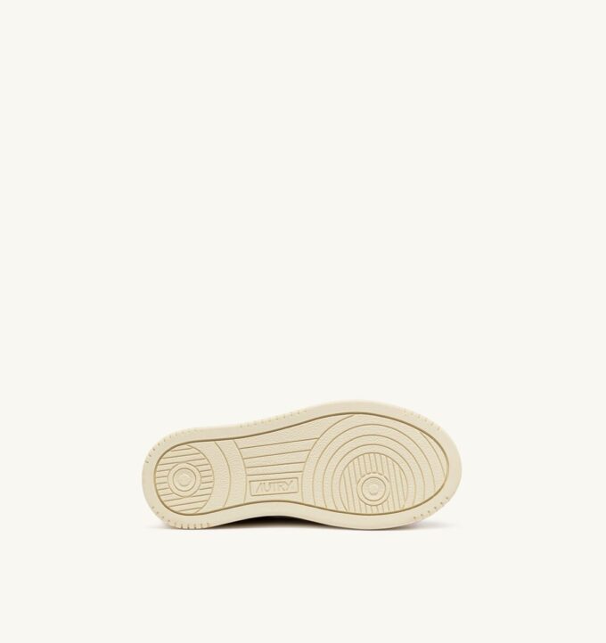 ZAPATILLAS BAJAS MEDALIST PARA NIÑO EN ANTE ROSA POLVO Y ARENA