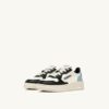 ZAPATILLAS BAJAS MEDALIST PARA NIÑO EN PIEL BLANCA, NEGRA Y AZUL