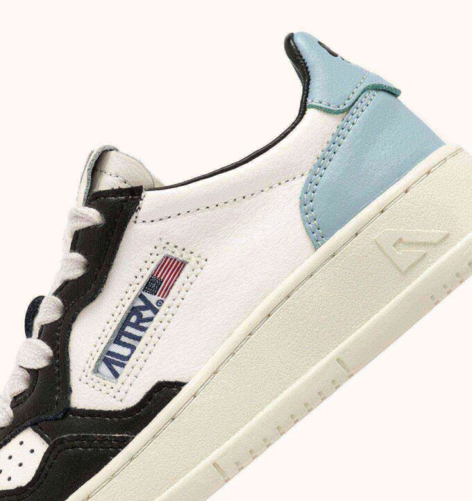 ZAPATILLAS BAJAS MEDALIST PARA NIÑO EN PIEL BLANCA, NEGRA Y AZUL