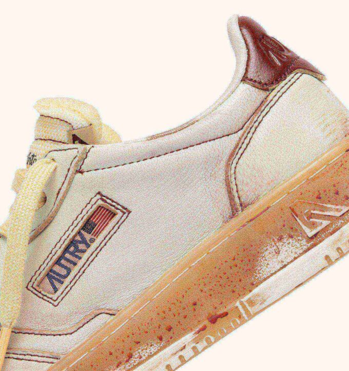 ZAPATILLAS BAJAS MEDALIST SUPER VINTAGE EN PIEL AZUL SPA Y MARRÓN TEJA ZAPATILLAS BAJAS MEDALIST SUPER VINTAGE EN PIEL AZUL SPA Y MARRÓN TEJA