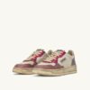 ZAPATILLAS BAJAS MEDALIST SUPER VINTAGE EN PIEL BLANCA FUCSIA Y VIOLETA ZAPATILLAS BAJAS MEDALIST SUPER VINTAGE EN PIEL BLANCA FUCSIA Y VIOLETA