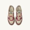 ZAPATILLAS BAJAS MEDALIST SUPER VINTAGE EN PIEL BLANCA FUCSIA Y VIOLETA ZAPATILLAS BAJAS MEDALIST SUPER VINTAGE EN PIEL BLANCA FUCSIA Y VIOLETA