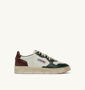 ZAPATILLAS BAJAS MEDALIST SUPER VINTAGE EN PIEL PINAR BLANCO Y PASAS DE RON