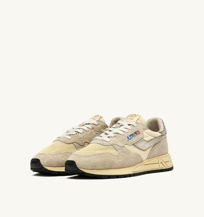 ZAPATILLAS BAJAS REELWIND DE NYLON, ANTE Y CUERO, COLOR CRUDO Y PLATINO ZAPATILLAS BAJAS REELWIND DE NYLON, ANTE Y CUERO, COLOR CRUDO Y PLATINO