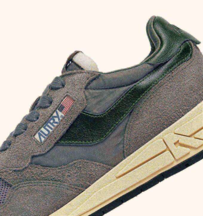 ZAPATILLAS BAJAS REELWIND DE NYLON, ANTE Y CUERO, COLOR MONTAÑA Y NOCTURNO ZAPATILLAS BAJAS REELWIND DE NYLON, ANTE Y CUERO, COLOR MONTAÑA Y NOCTURNO