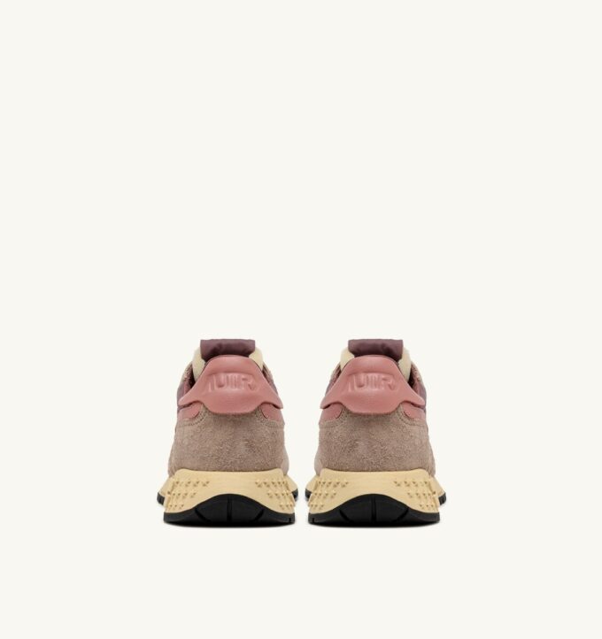 ZAPATILLAS BAJAS REELWIND DE NYLON, ANTE Y CUERO, COLOR ROSA Y ARENA DEL DESIERTO ZAPATILLAS BAJAS REELWIND DE NYLON, ANTE Y CUERO, COLOR ROSA Y ARENA DEL DESIERTO