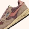 ZAPATILLAS BAJAS REELWIND DE NYLON, ANTE Y CUERO, COLOR ROSA Y ARENA DEL DESIERTO ZAPATILLAS BAJAS REELWIND DE NYLON, ANTE Y CUERO, COLOR ROSA Y ARENA DEL DESIERTO