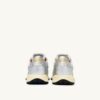 ZAPATILLAS BAJAS REELWIND DE NYLON BLANCO Y CUERO METALIZADO EN TONO PLATEADO ZAPATILLAS BAJAS REELWIND DE NYLON BLANCO Y CUERO METALIZADO EN TONO PLATEADO