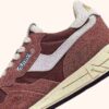 ZAPATILLAS BAJAS REELWIND DE NYLON Y ANTE COLOR SALSA PICANTE Y BLANCO ZAPATILLAS BAJAS REELWIND DE NYLON Y ANTE COLOR SALSA PICANTE Y BLANCO