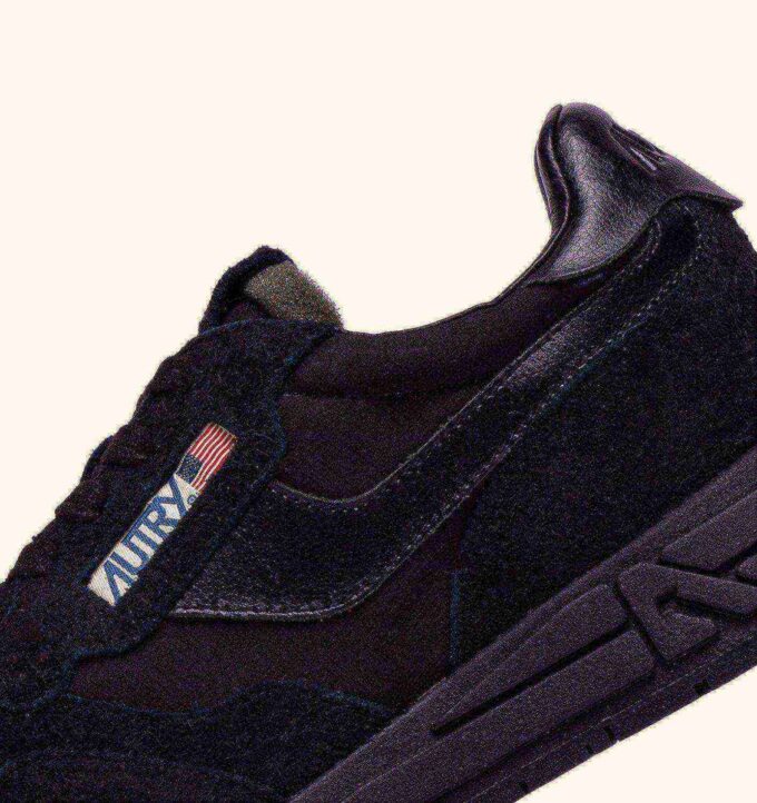 ZAPATILLAS BAJAS REELWIND DE NYLON Y ANTE NEGROS ZAPATILLAS BAJAS REELWIND DE NYLON Y ANTE NEGROS